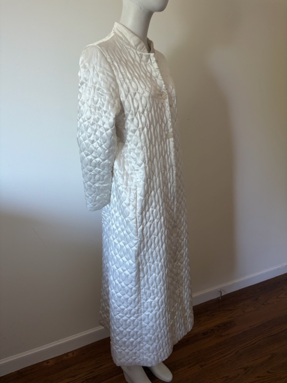 Oscar De La Renta Neiman Marcus Pink Quilted Satin Robe Size M - Picture 5 of 13